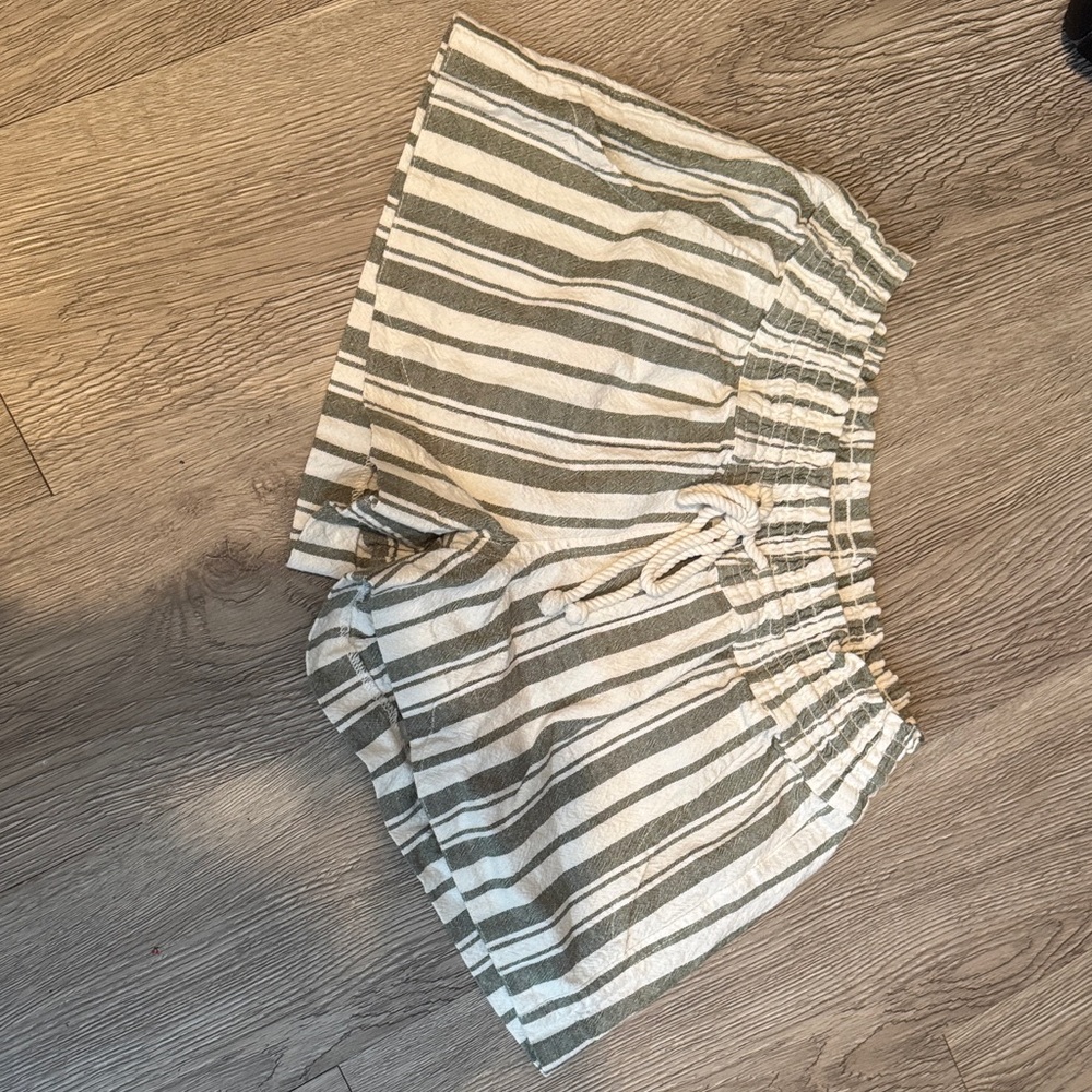 Roxy Striped Green and White Shorts